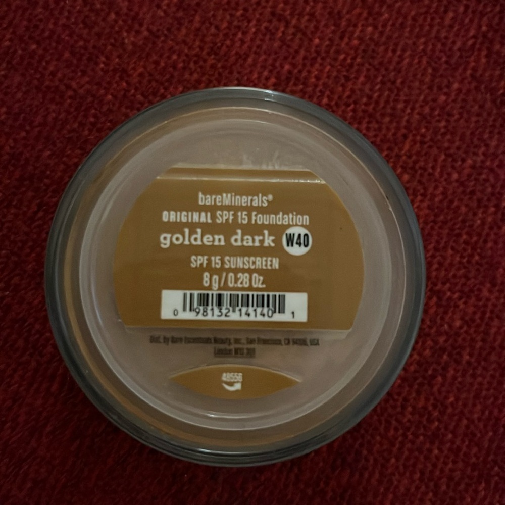Bare mineral’s original foundation in golden dark sealed new!